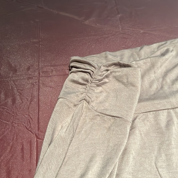 Maitai Skirt Med beige - Picture 2 of 3